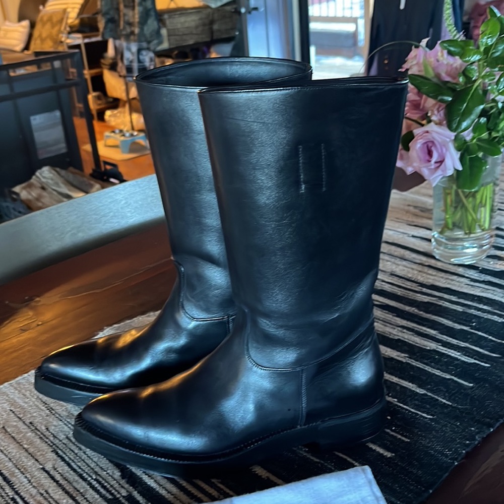 PRADA Pull-on Lug Leather Boots Size 39